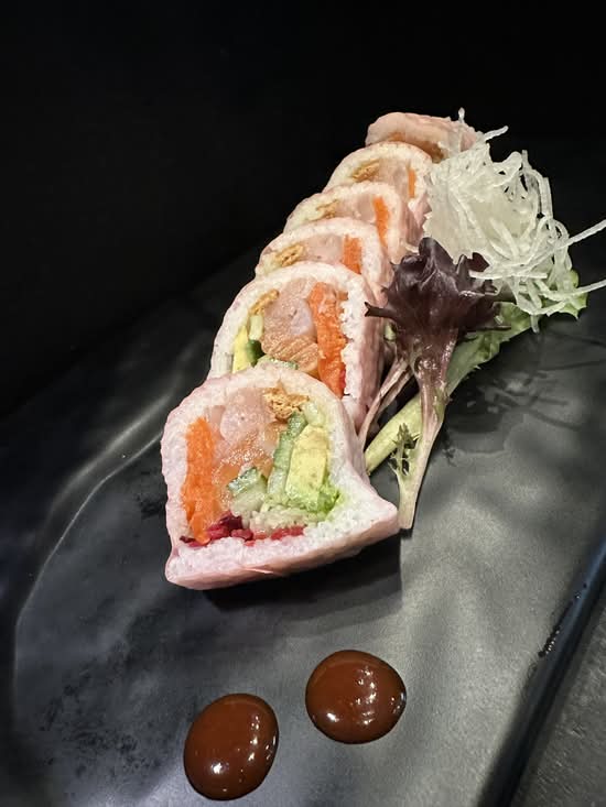 Chirashi Maki with soybean paper