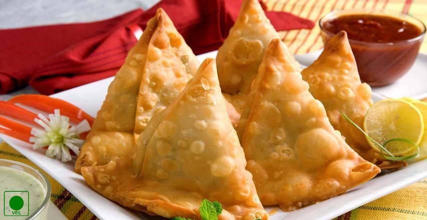 Veggie Samosa (Each)