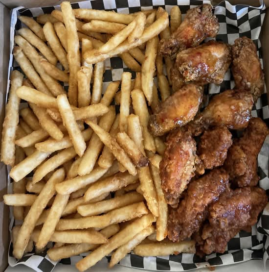 #1 - 6 Chicken Wings & Combo Fries