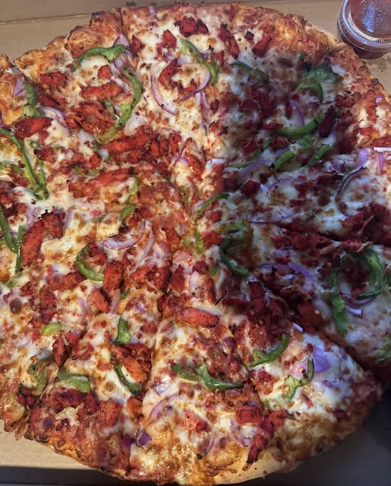 Tandoori Pizza
