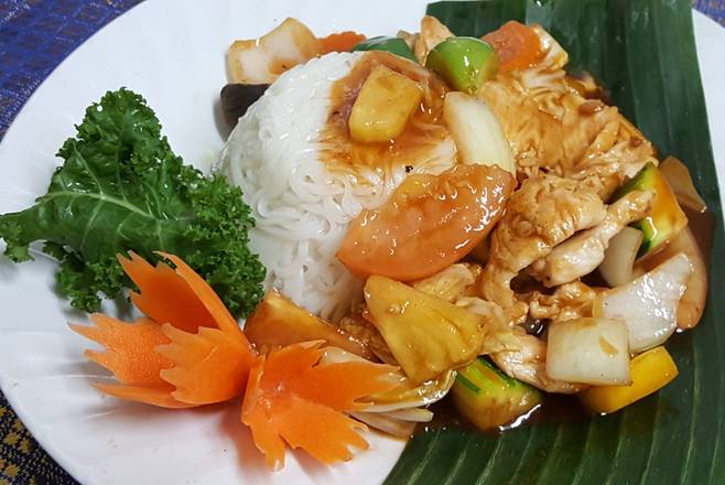 13. Stir - Fried Sweet & Sour