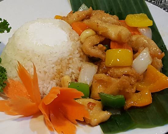 09. Cashew Nuts Chicken