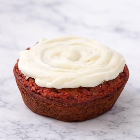 Single Red Velvet Mochi Muffin