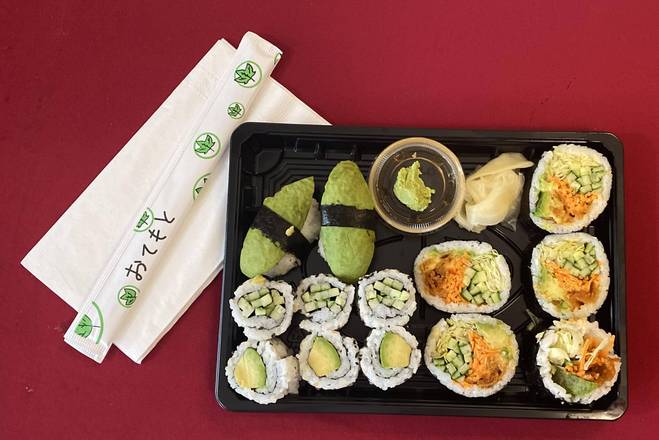 Sushi Combo (végétarien / Vegetarian)