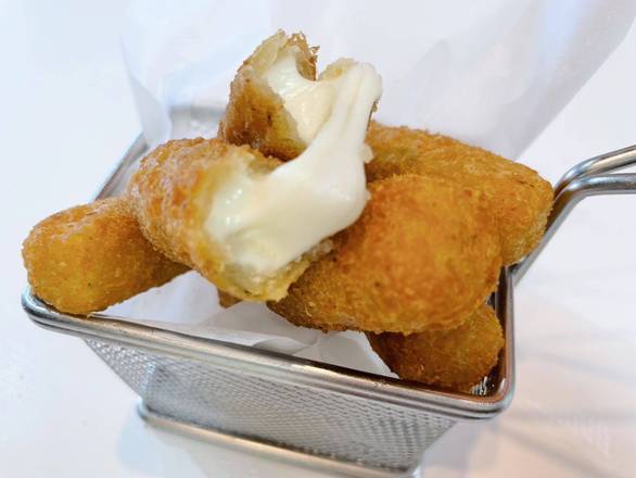 Cheese Sticks (Mozzarella Cheese) (4 pcs)