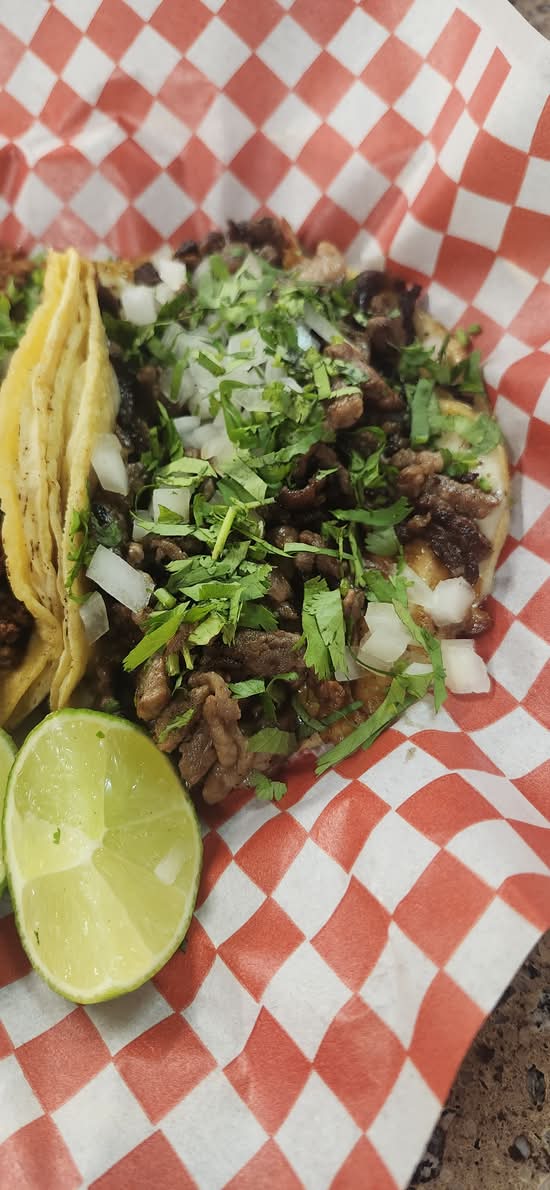 Taco Biftec with Cheese