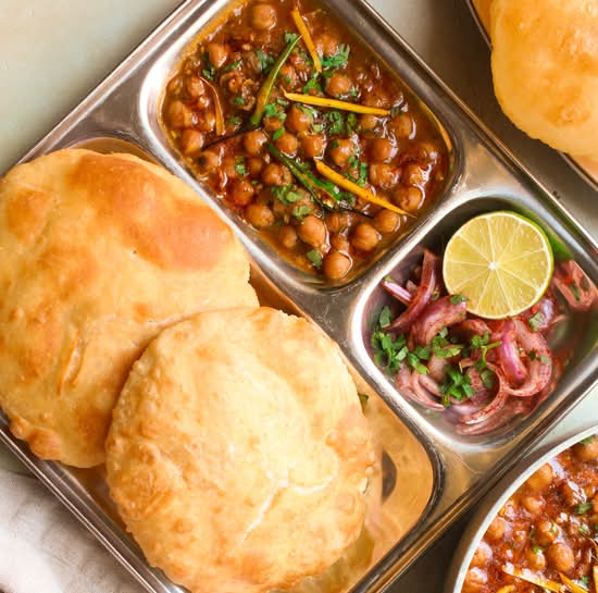 Chana Bhatura