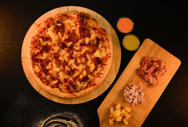 Canadian Hawaiian Pizza