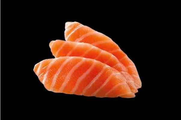 Salmon Sashimi (3 pcs)