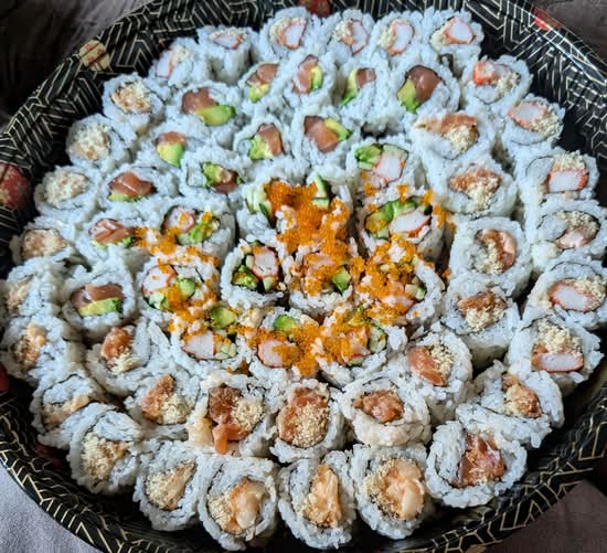 Maki Party Tray B (60pcs)