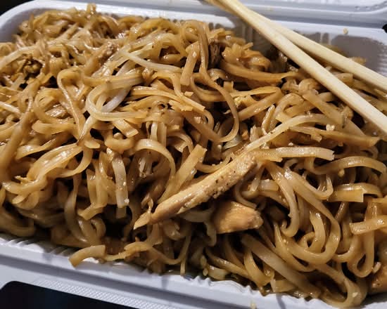 Chicken Pad Thai