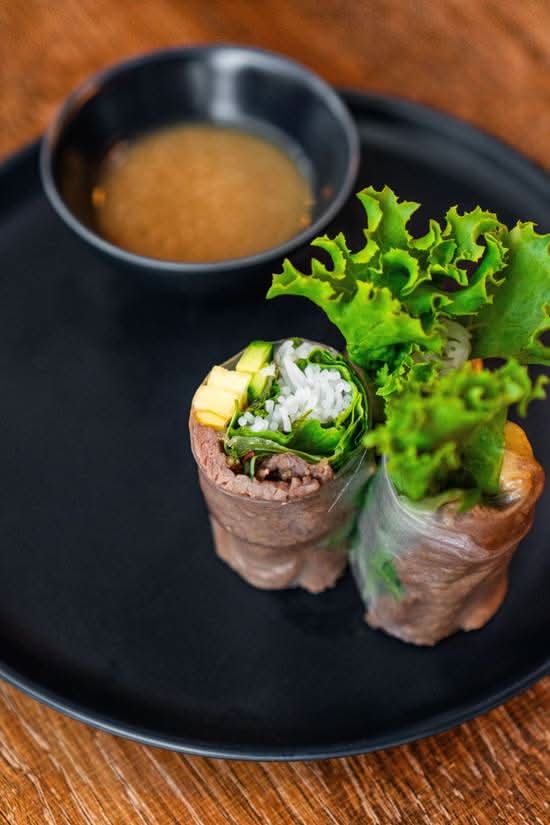Nam Bo Roll