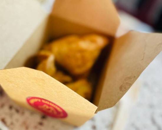 Tandoori Chicken Samosa (2pcs)