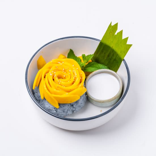 Coconut Sticky Rice with Mango