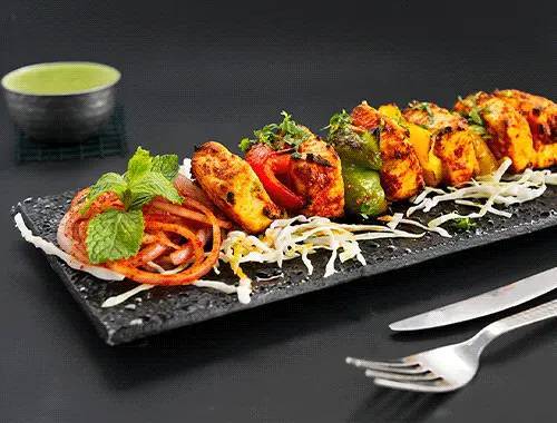 TANDOORI PANEER TIKKA