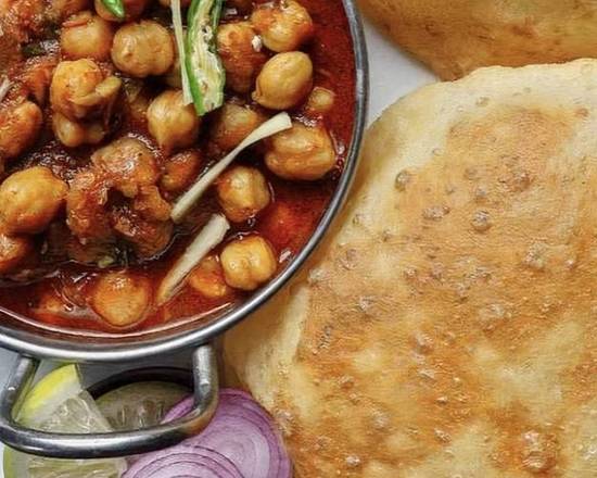 CHANNA BHATURA