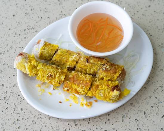2. Vietnamese Spring Rolls (ChaGio) (2 pcs)
