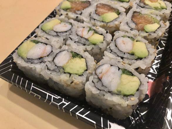 Boiled Shrimp & Avocado Roll