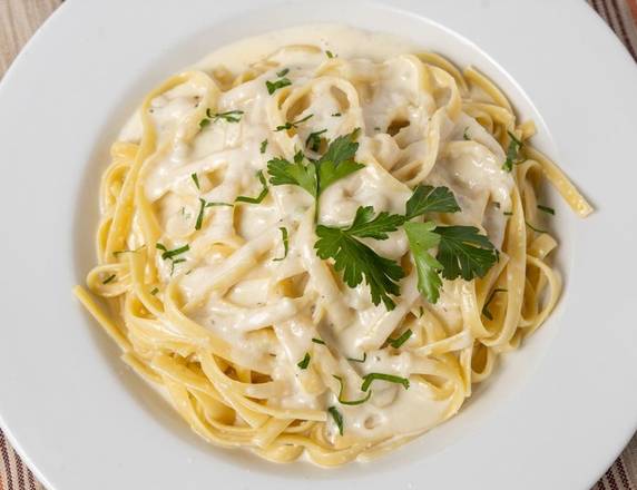 Fettuccine Alfredo