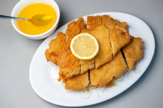 101A. Lemon Chicken Soo Guy