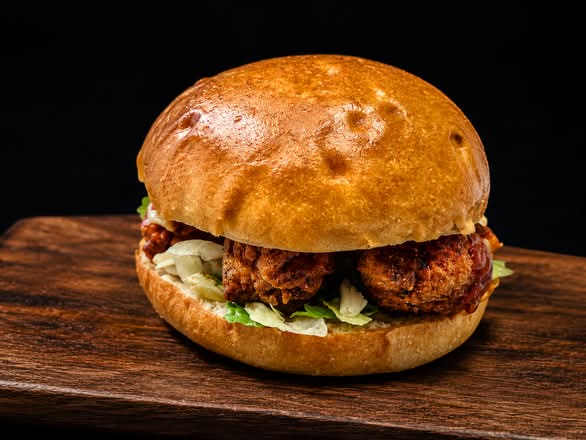 Cha Cha's Chicken Sandwich