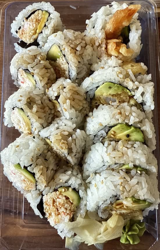 Dynamite Roll 5pcs & California Roll 8pcs