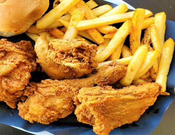 8 pc Family Meal Deal