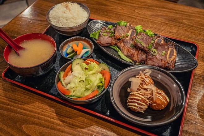 BBQ beef ribs combo
