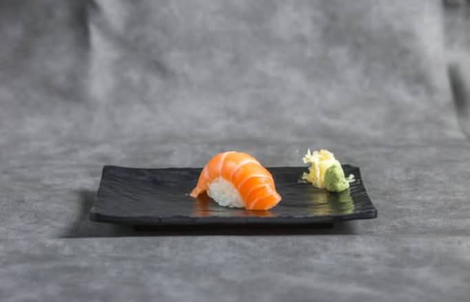 Salmon sushi