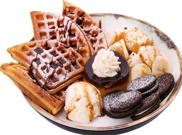 Black Forest Waffle (Large)