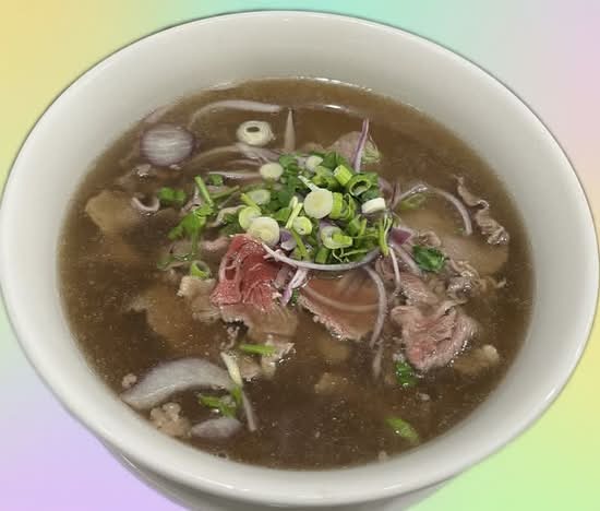 P2 Raw Beef Rice Noodle Soup (Reg)
