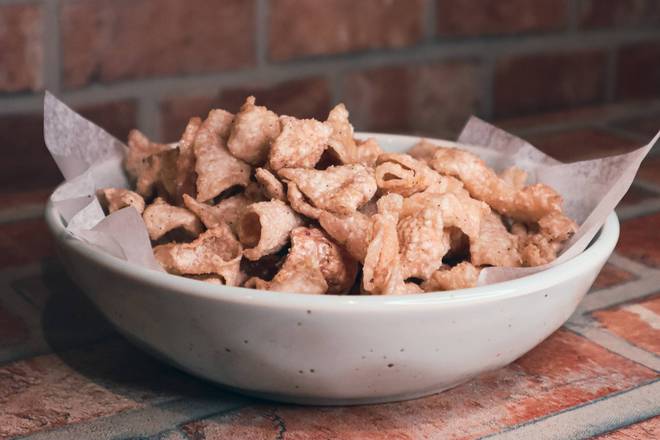 Deep-Fried Chicken Skin (닭껍질튀김)