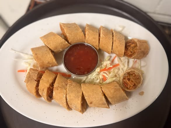 Spring Rolls ( 2 rolls)