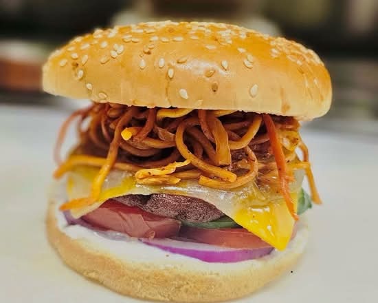Noodle-Tikki Burger
