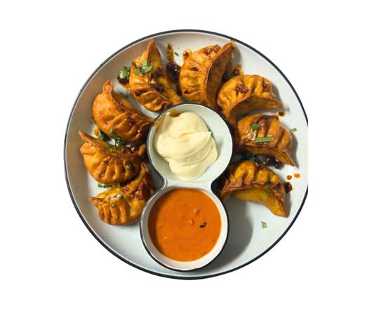 Fried Chicken Momos (8 pcs)