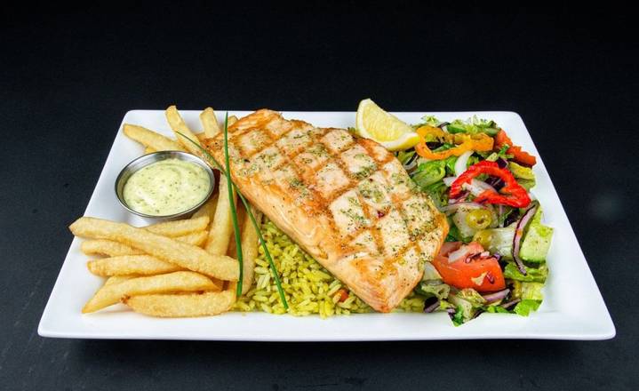 Plat de Saumon Grillé / Grilled Salmon Plat