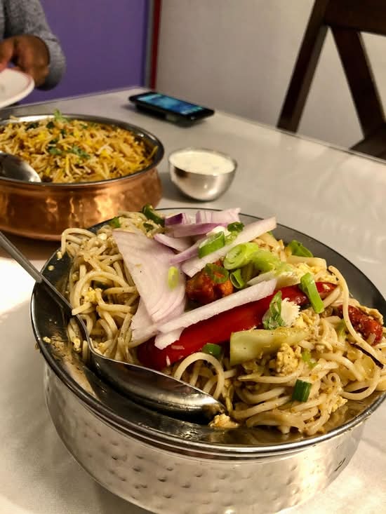 Hakka Chicken Noodles