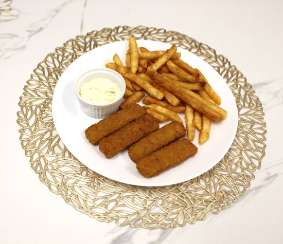 Fish Fingers with French Fries or Garden Salad