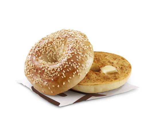 Sesame Bagel [330.0 Cals]