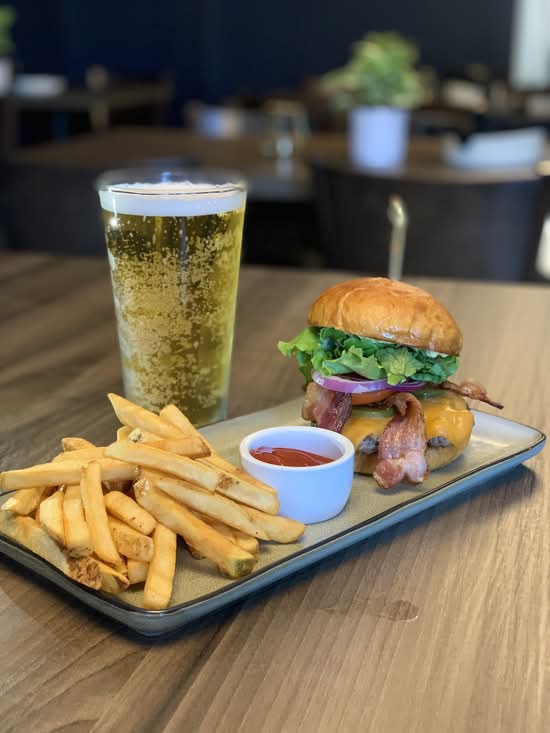 Bacon Cheddar Burger
