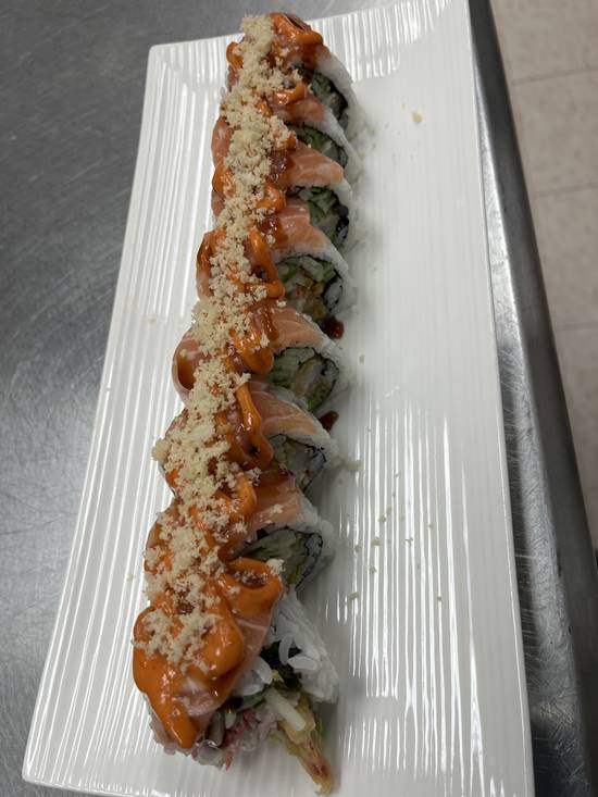 Crazy Salmon Roll (8 pcs)