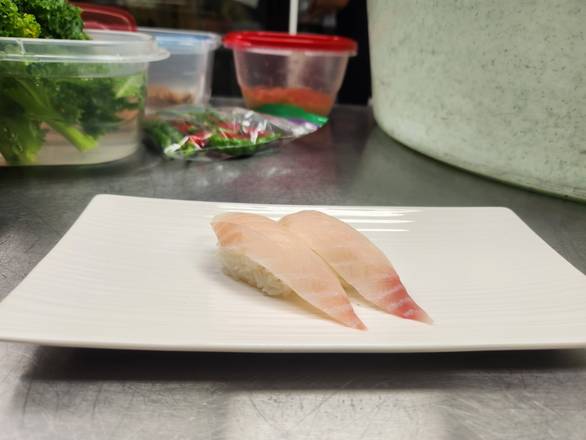 Tilapia Sushi (2 pcs)