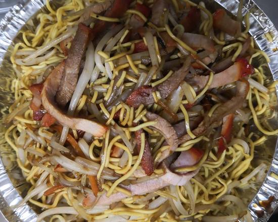 BBQ Pork Lo Mein