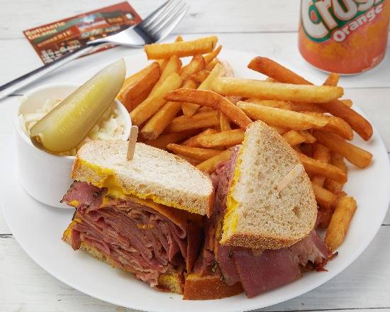 Assiette de viande fumée / Smoked Meat Plate