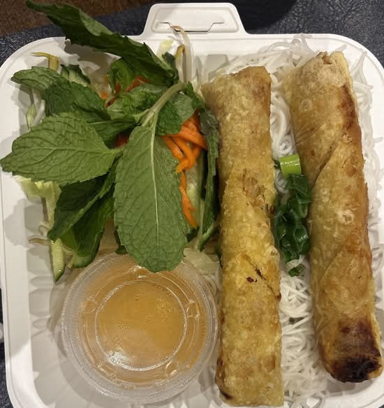 Bún Chả Giò Chay