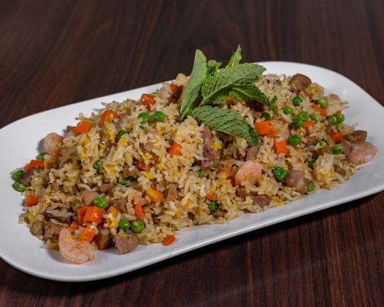 Com Chiên đặc Biệt