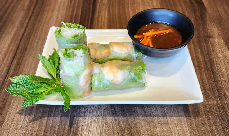 Gỏi Cuốn Tôm Thịt (Shrimp & Pork Rice Paper Rolls)