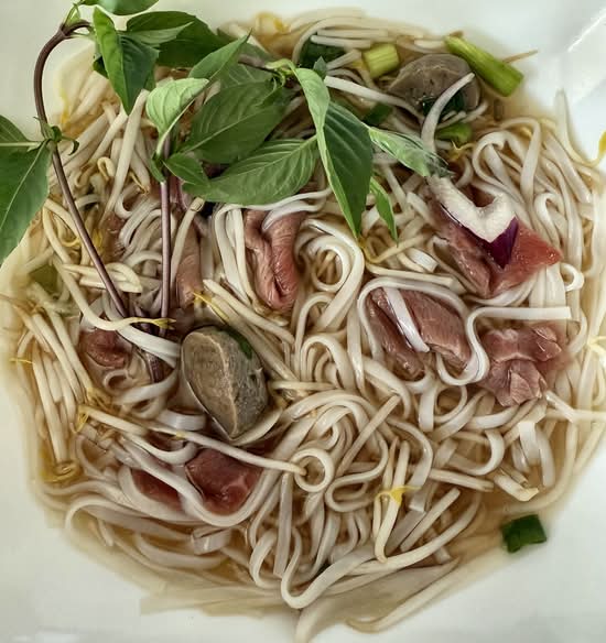 Phở Tái, Bò Viên