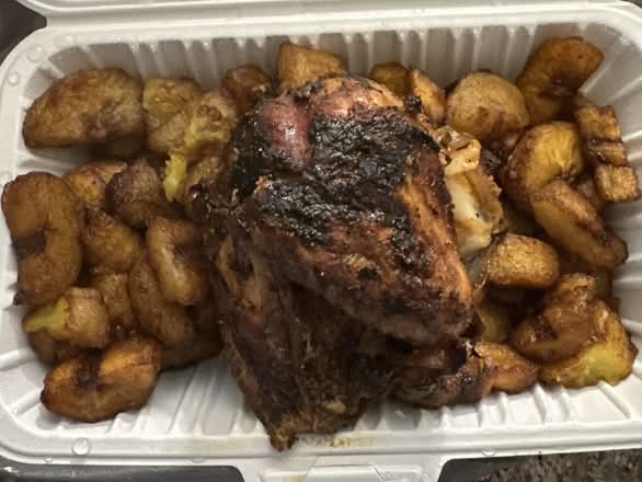 1/4 Chicken & Plantains