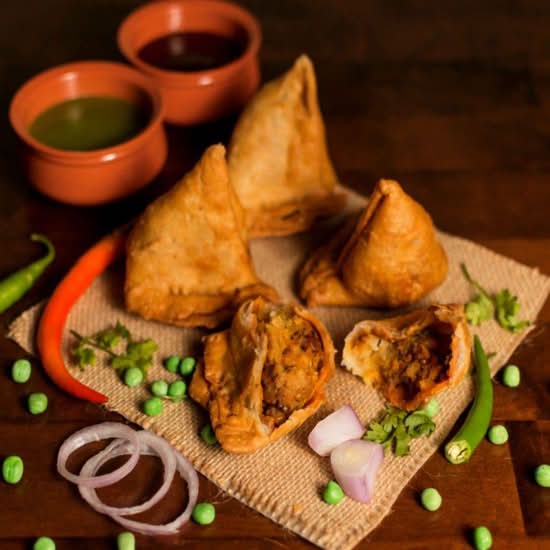 Samosa Plate (2pcs)